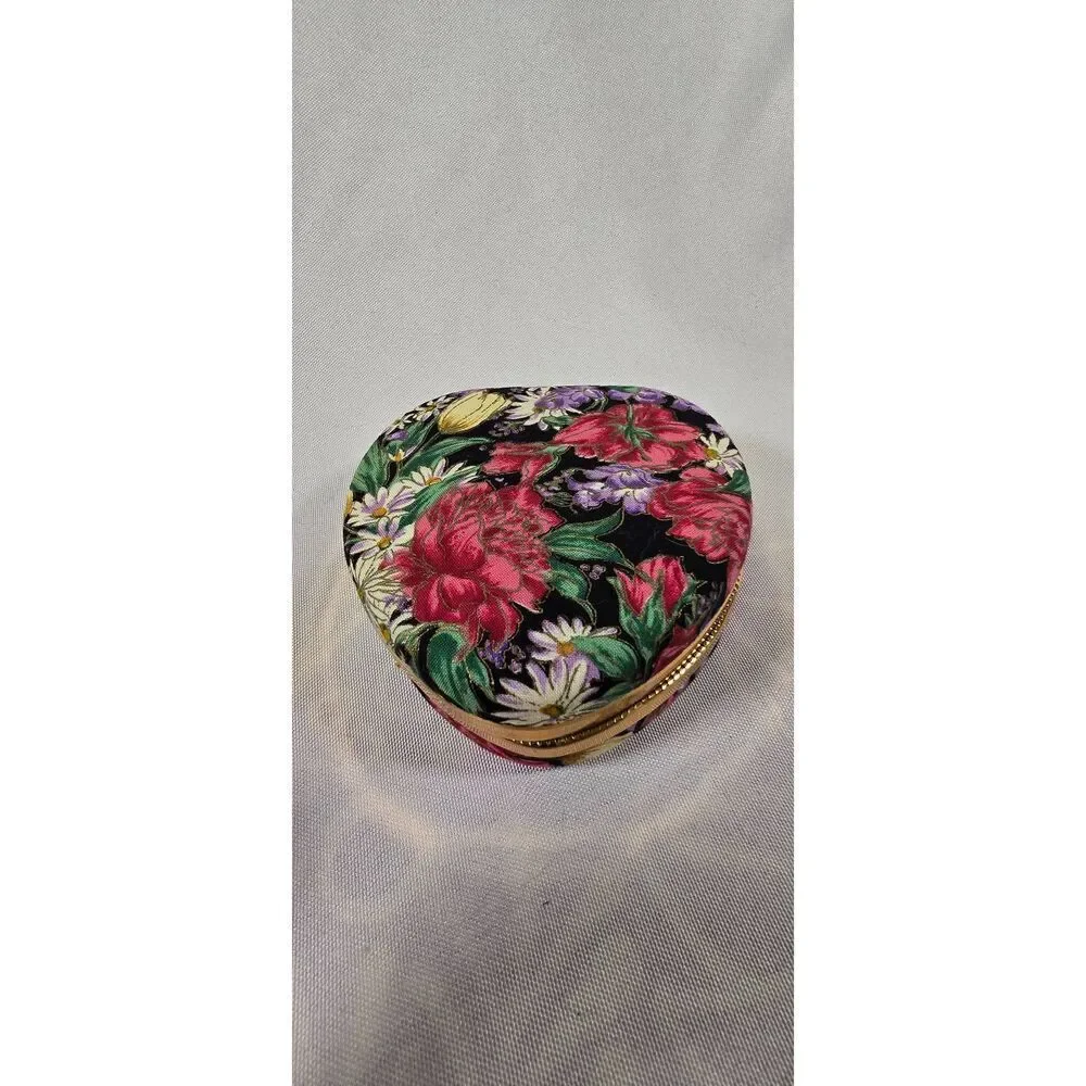 Vintage Heart-shaped Trinket or Jewelry Box